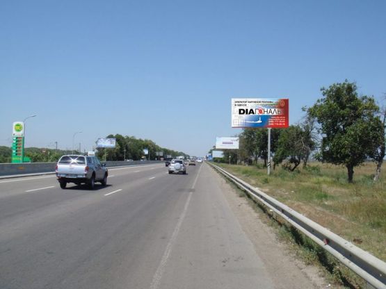 Фото рекламної площини за адресою Киевское шоссе №2