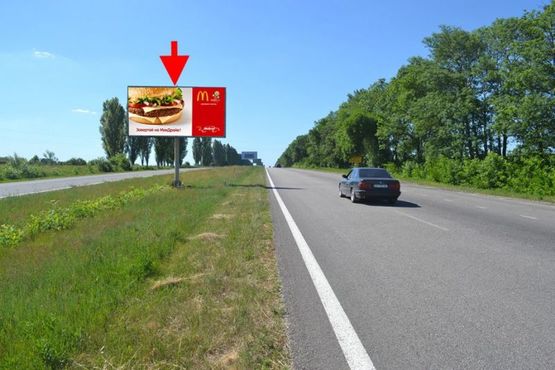 Фото рекламной плоскости по адресу Московский пр-т - Ростовская трасса -АЗС Аэлита-1-въезд в город