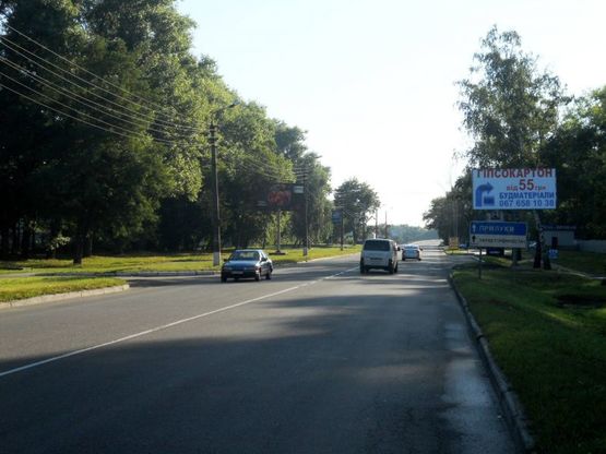 Фото рекламной плоскости по адресу м. Бровари, вул. Ярослава Мудрого, 104