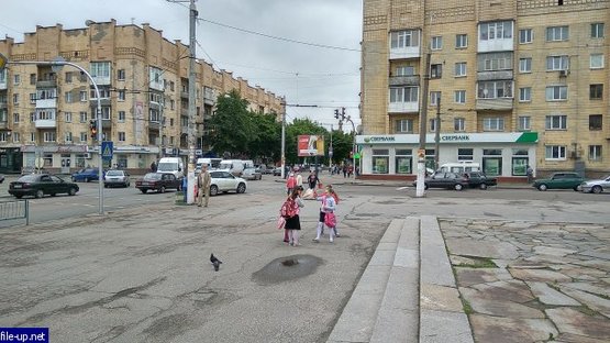 Фото рекламної площини за адресою ул.Киевская/пл. Согласия , 3/75 (Сбербанк)