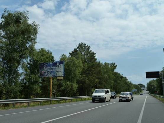 Фото рекламної площини за адресою трасса Киев-Ковель-Ягодин_км 33+600_правый // в Киев
