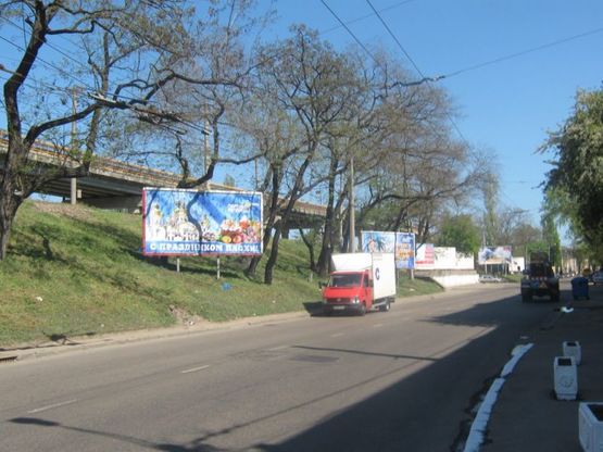 Фото рекламной плоскости по адресу ул. Приморская №57