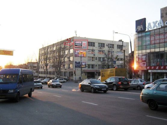 Фото рекламной плоскости по адресу пр-т Ленина (Соборный) , 105 - Украинская