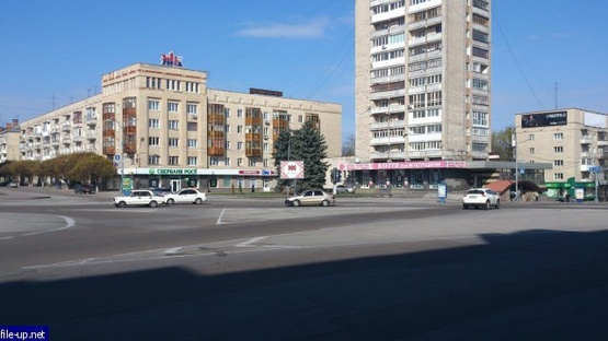 Фото рекламної площини за адресою Победы ул., 1