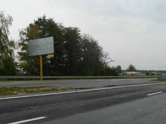 Фото рекламної площини за адресою трасса Киев-Чернигов_км 35+000_правый // в Киев