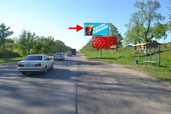 Фото рекламной плоскости по адресу Малая Даниловка-коттеджный поселок" Поле чудес"-в ст. Дергачей-верх-этажерка №1