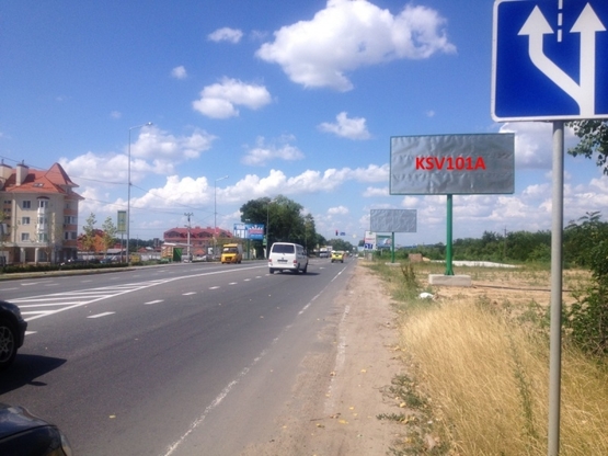 Фото рекламной плоскости по адресу Святопетрівське, ул.Белогородская, напротив  Петровского Квартала