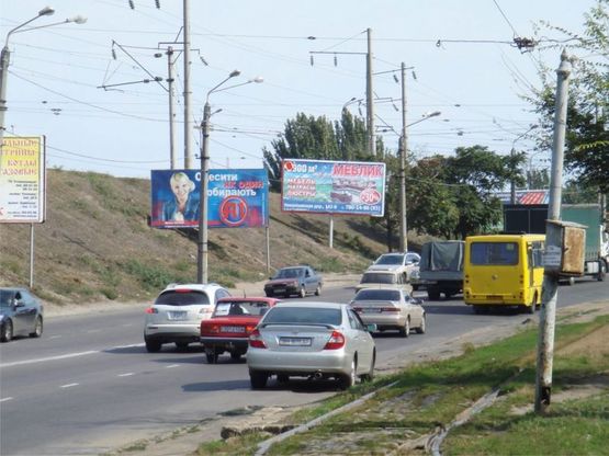 Фото рекламної площини за адресою ул. Балковская / Пересыпь / Херсонский Сквер № 2