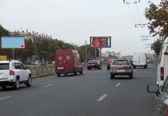 Фото рекламной плоскости по адресу Московский пр., 202 (в центр)