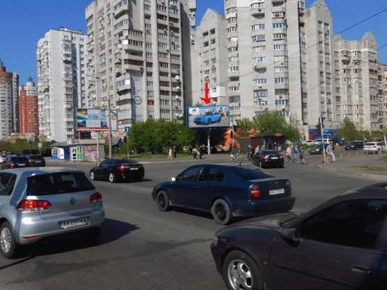 Фото рекламной плоскости по адресу Днепровская набережная, возле ул.Княжий Затон, от пр-та Бажана, в центр