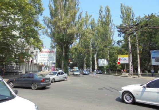 Фото рекламной плоскости по адресу Ушакова пр. - Пугачева пер. (BackLit)