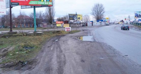 Фото рекламної площини за адресою Святопетрівське, ул.Киевсквя, трасса Киев-Боярка