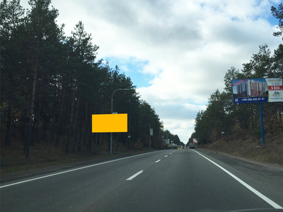 Фото рекламної площини за адресою Трасса Киев-Ковель (слева), направление из Киева, въезд в Бучу