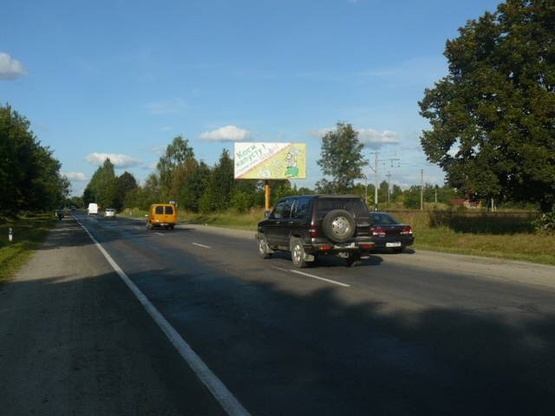 Фото рекламной плоскости по адресу Ківерцівська_оптова база_УА Брук_промзона_від центру