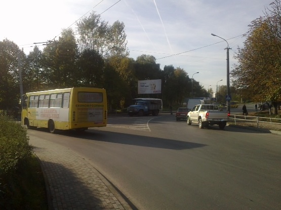 Фото рекламної площини за адресою Гордіюк/Конякіна_кільце