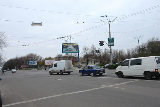 Фото рекламной плоскости по адресу вул. В.Тирновська (Автовокзал №1)
