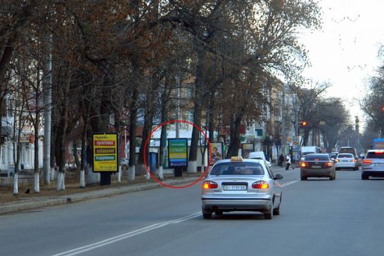 Фото рекламной плоскости по адресу вул. Соборності (Жовтнева),46 (L6)