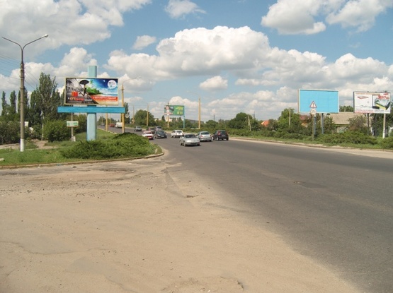 Фото рекламной плоскости по адресу просп. Богоявленский (разделитель)