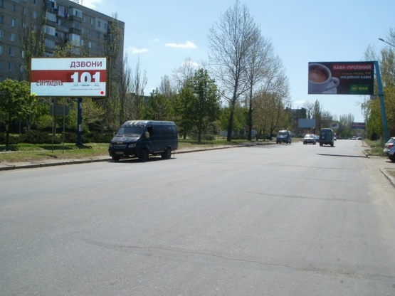 Фото рекламной плоскости по адресу просп. Богоявленский, 316 - ост. Универсам, 2