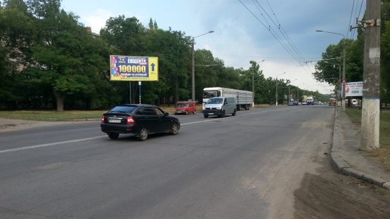 Фото рекламной плоскости по адресу ПГУ, 63 - за  ост. Школьная