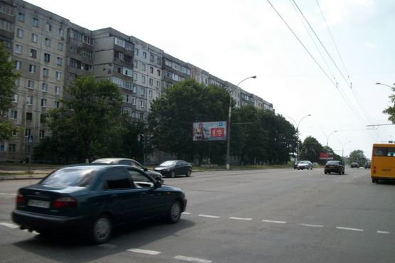 Фото рекламной плоскости по адресу Харківська вул., 58б