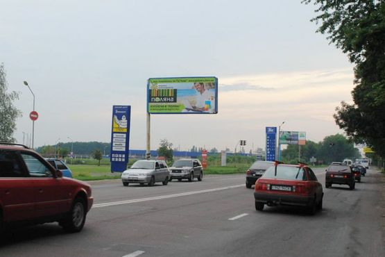 Фото рекламной плоскости по адресу вул. Київське шосе,29