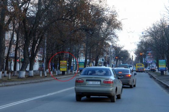 Фото рекламної площини за адресою вул. Соборності (Жовтнева),46 (L8)