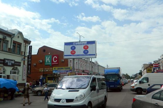 Фото рекламной плоскости по адресу вул. Шевченка,27 / вул. Європейська (Фрунзе) (призматрон)