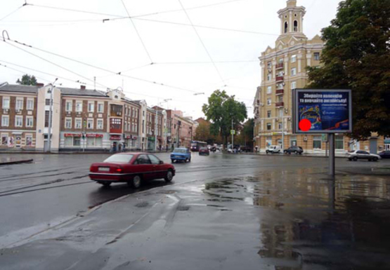 Фото рекламної площини за адресою Плехановская ул., 40 - Молочная ул.