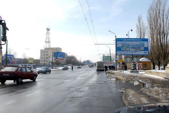 Фото рекламной плоскости по адресу вул. М.Бірюзова /зуп. «11 школа»/