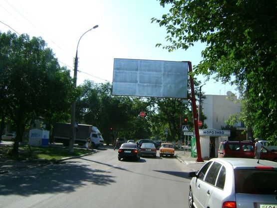 Фото рекламной плоскости по адресу Чкалова - Московська ст А