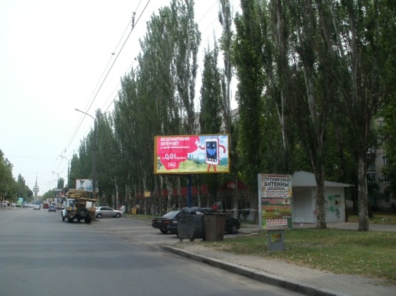 Фото рекламной плоскости по адресу просп. Мира, 21/2