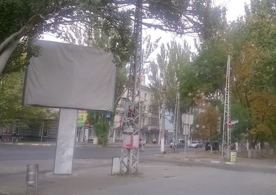 Фото рекламной плоскости по адресу пр. Ушакова/пер.Пугачёва