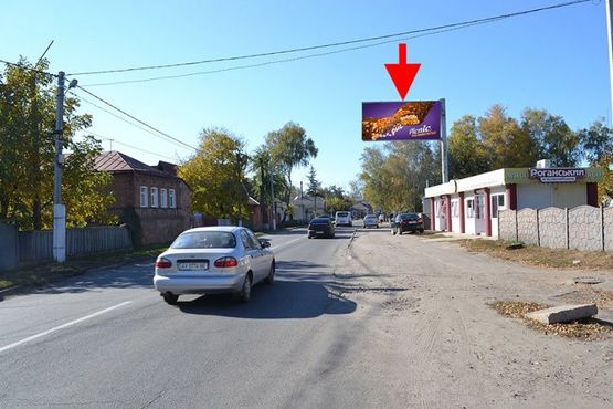 Фото рекламной плоскости по адресу Дергачи-ул. Сумской путь-Казначейство-в центр