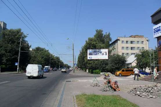 Фото рекламної площини за адресою Київська вул. - Савура Клима вул.