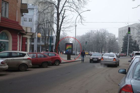 Фото рекламної площини за адресою вул. Соборності (Жовтнева),44/ Майдан Незалежності