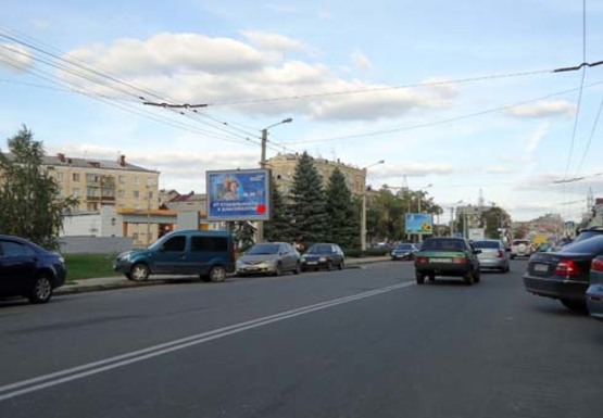 Фото рекламної площини за адресою Кооперативная ул., 20 (напротив)