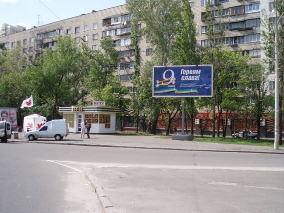 Фото рекламної площини за адресою Б. Васильковская ул., 136 (Лыбидская пл.)