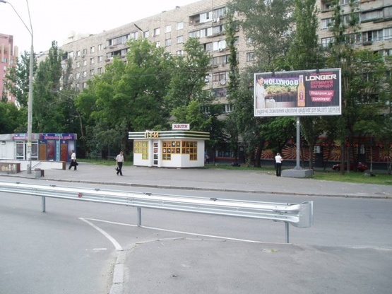 Фото рекламної площини за адресою Б. Васильковская ул., 136 (Лыбидская пл.)