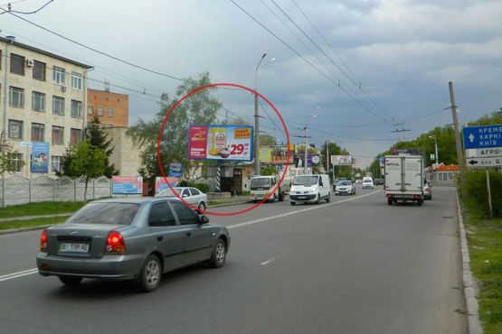 Фото рекламной плоскости по адресу вул. Сінна (зуп. «ДТСАФ»)