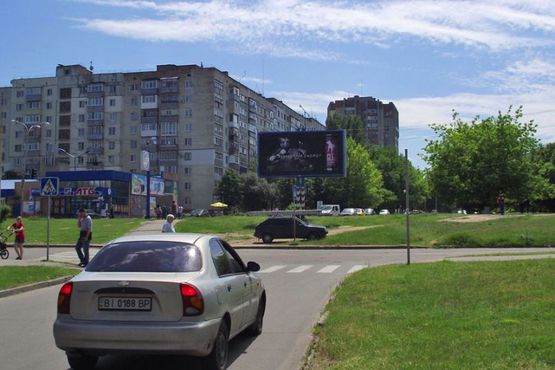 Фото рекламной плоскости по адресу вул. Героїв Сталінграду / вул. 23 Вересня