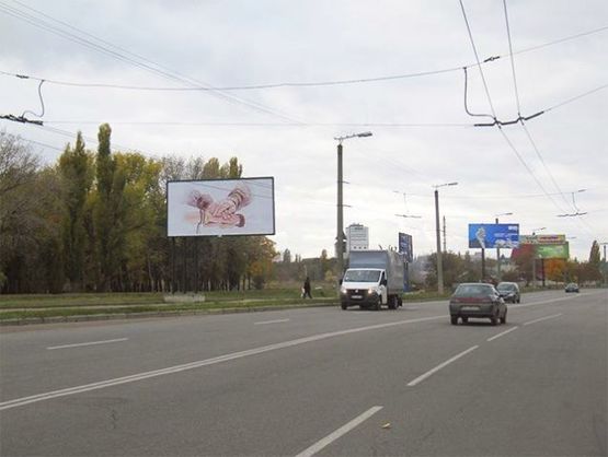 Фото рекламной плоскости по адресу Винниченко пр., 38 (школа №4)