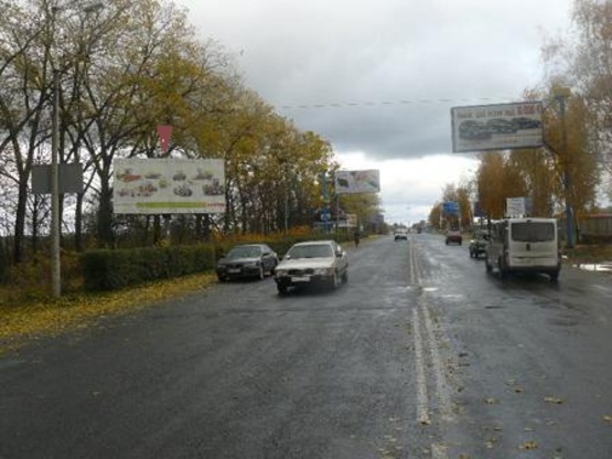 Фото рекламной плоскости по адресу Рівненська_з-д Іскра_з центру