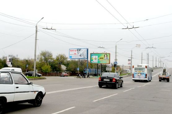 Фото рекламної площини за адресою вул. М.Бірюзова /вул. Героїв-пожежних
