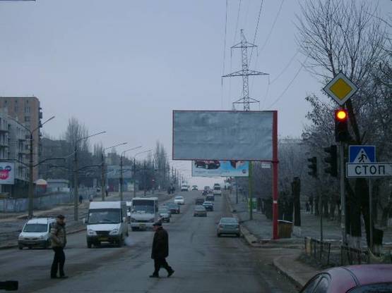 Фото рекламной плоскости по адресу Космонавтів напр Космос ст А