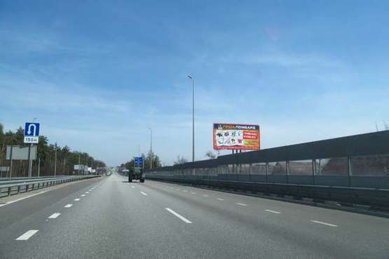 Фото рекламної площини за адресою Київ - Житомир, 15км+650м до Києва (разворот в напр. Києва (c. Шпитьки))