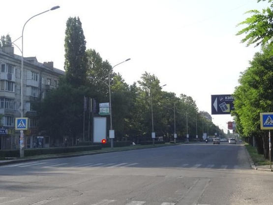 Фото рекламной плоскости по адресу просп. Богоявленский - ул. Парковая (перед к-ром Юность)