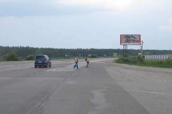 Фото рекламной плоскости по адресу Київ - Обухів, 12км + 800м від Києва (в напр. Обухова (ресторан "Край-Рай"))