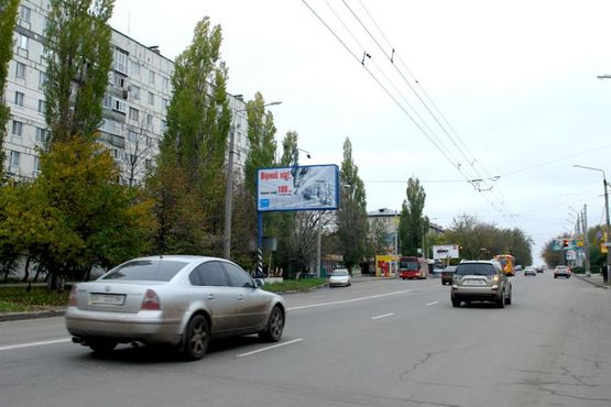 Фото рекламної площини за адресою вул. В.Тирновська, 14 (зуп. «Автовокзал»)