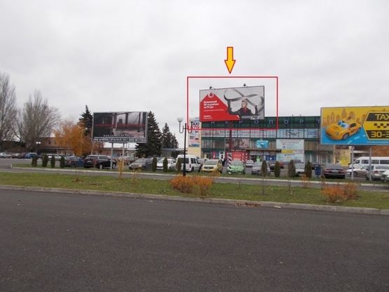 Фото рекламной плоскости по адресу Аэропорт, ул.Голубая,4